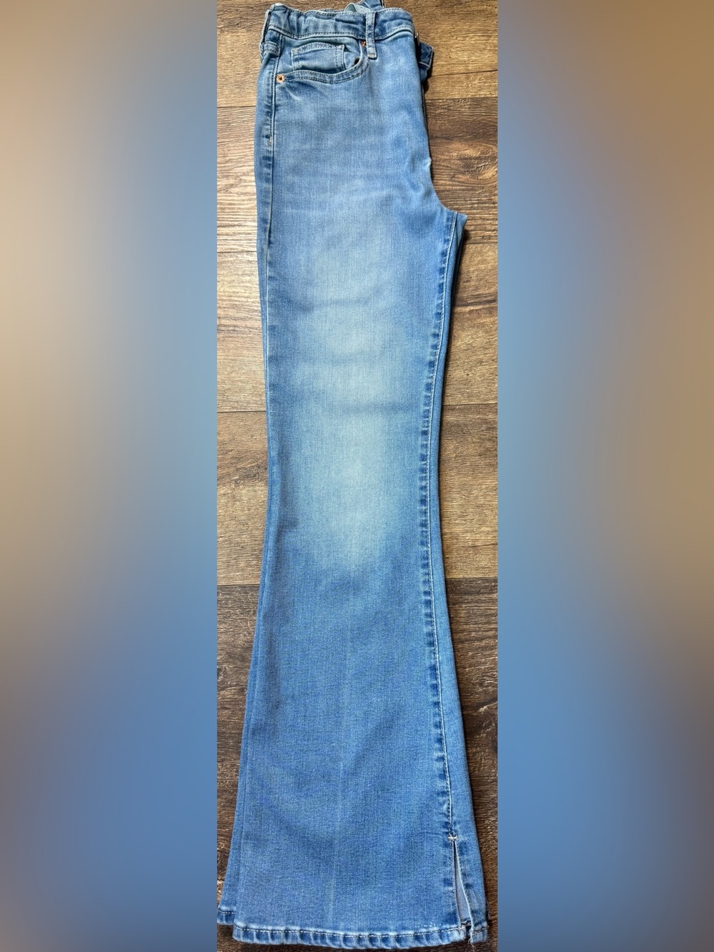 Gap Kids Girls 70s Flare Jeans Size 18 Light Wash Boho Retro Denim With Slit Hem - Picture 2 of 5